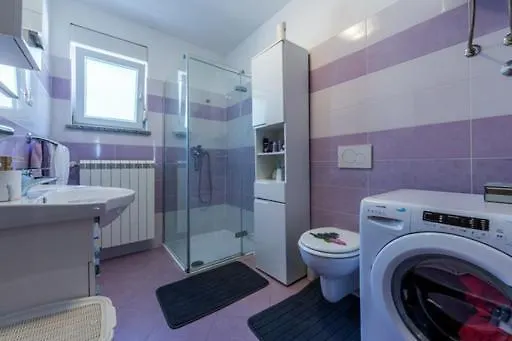 Karlo Apartment Cavle